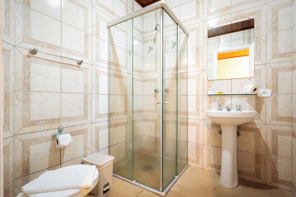 Comfort Room, Patio, Mountain View | Bathroom | Shower, towels, soap, shampoo