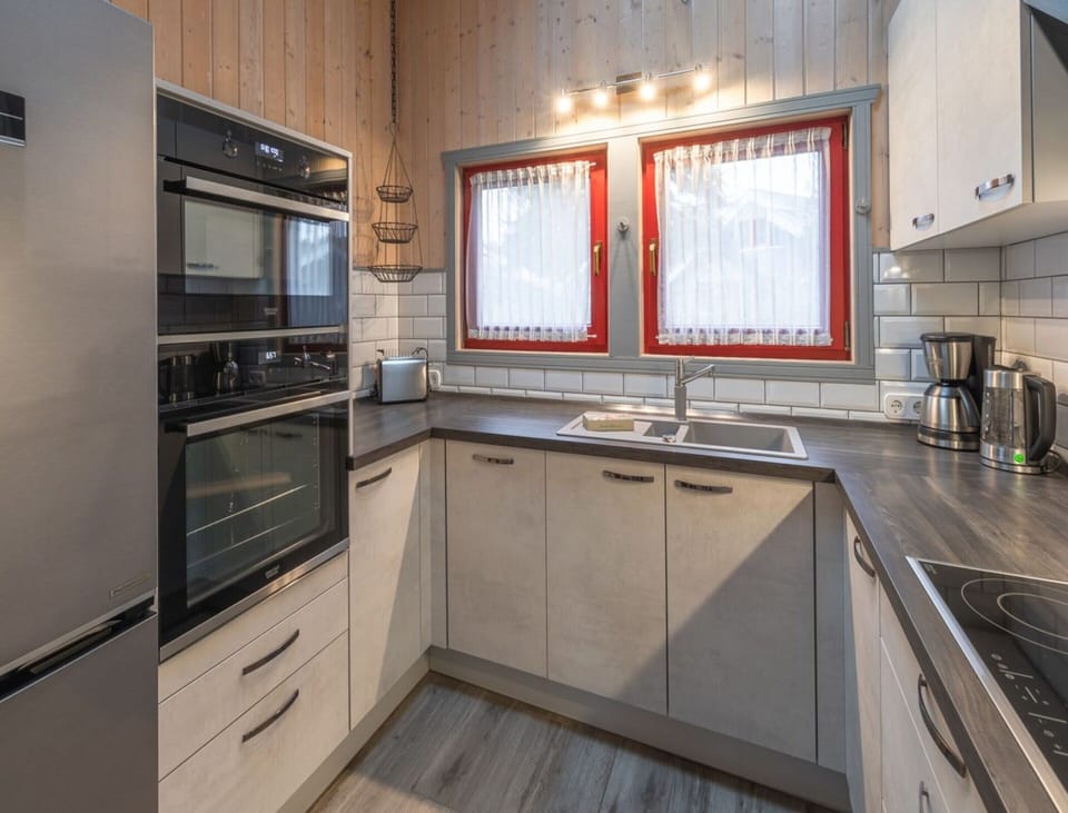 House | Private kitchen | Highchair