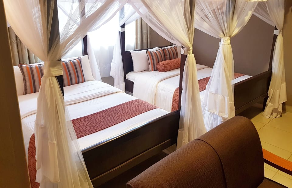 Twin Room, Bathtub, Garden View | Premium bedding, in-room safe, desk, free WiFi