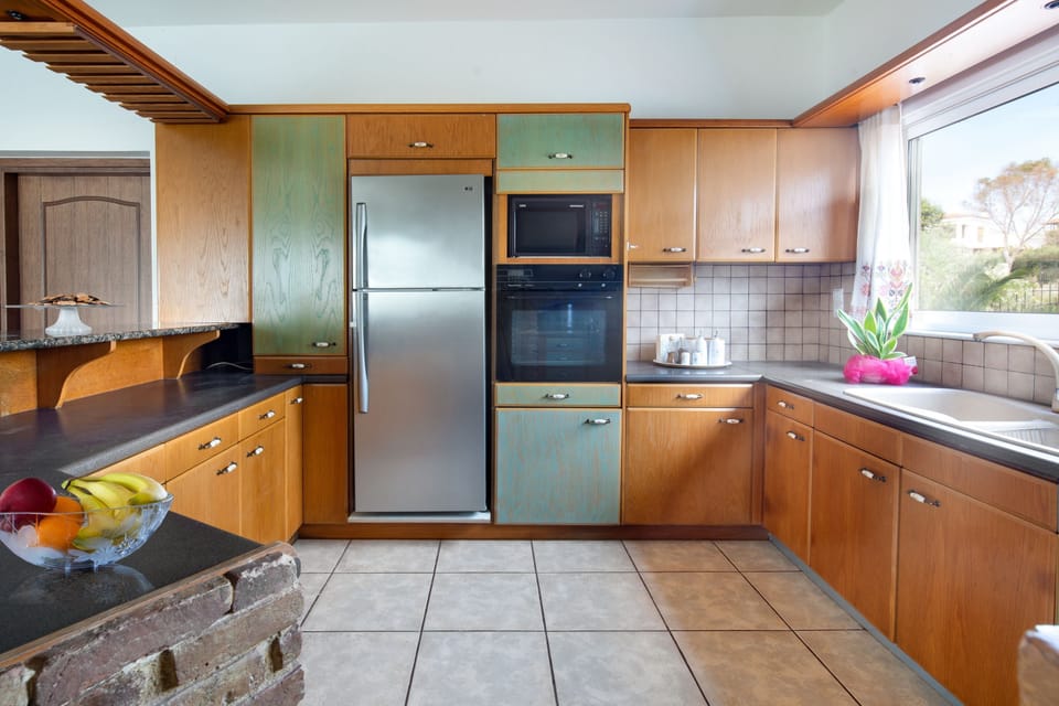 House, Smoking | 3 bedrooms, desk, soundproofing