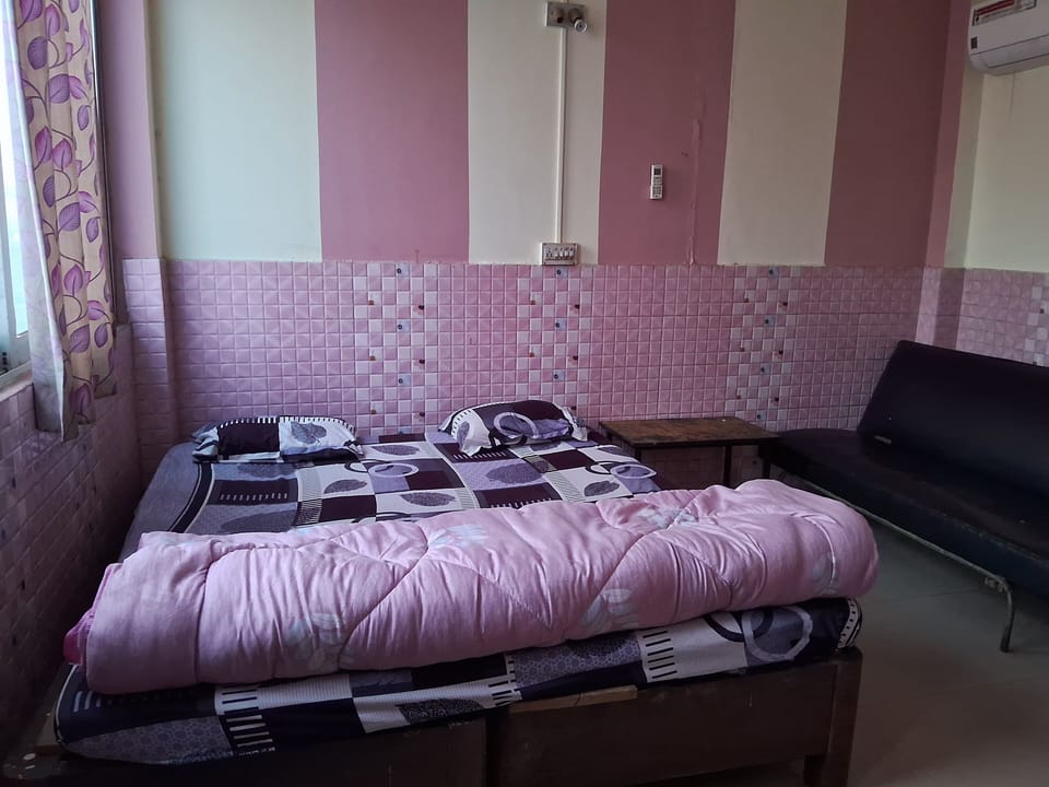 Deluxe Single Room, City View | Soundproofing, free WiFi