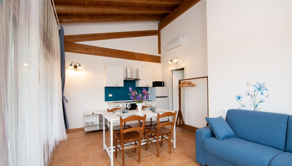 Apartment, Smoking | 1 bedroom