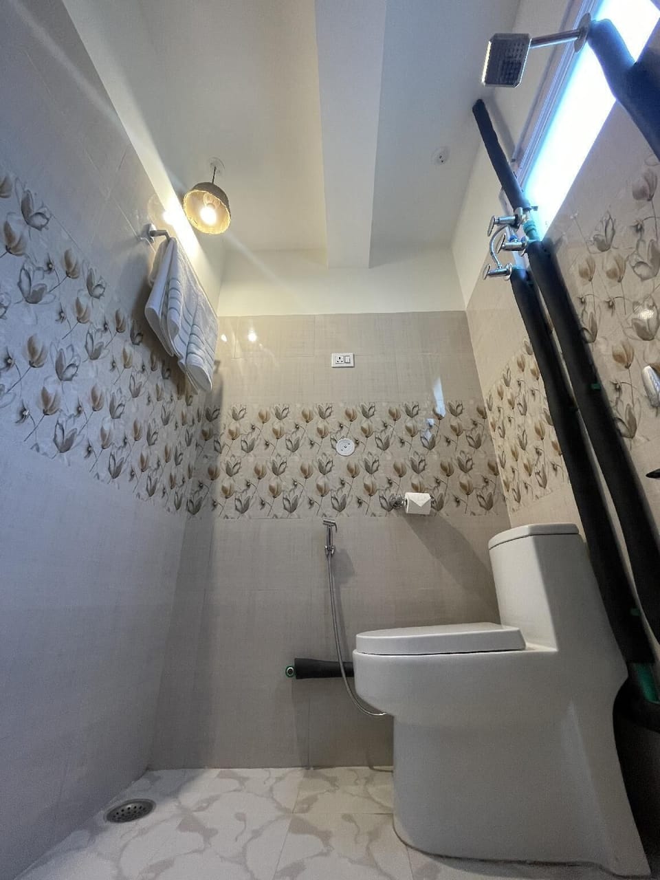 Premium Double Room, Balcony, Mountain View | Bathroom | Shower, hydromassage showerhead, free toiletries, slippers