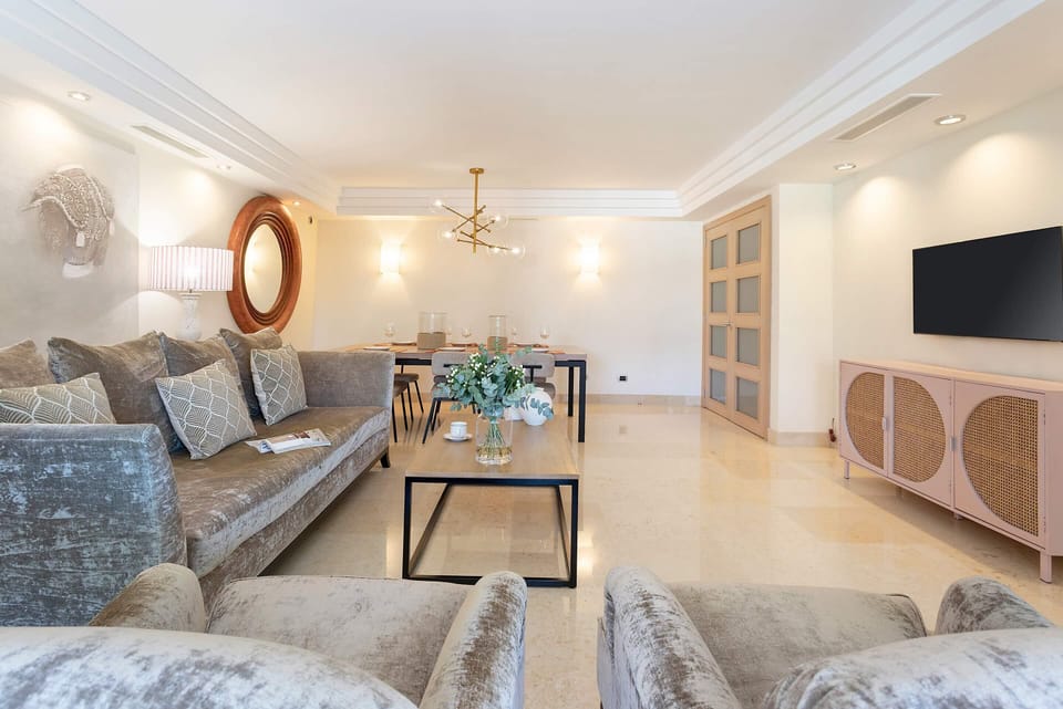 Genteel Home Jardines del Principe Apartment in Marbella