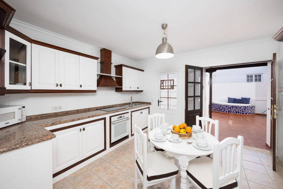 House | 4 bedrooms