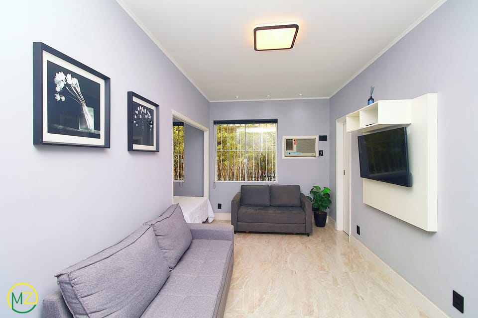 Apartment | Blackout drapes, iron/ironing board, free WiFi