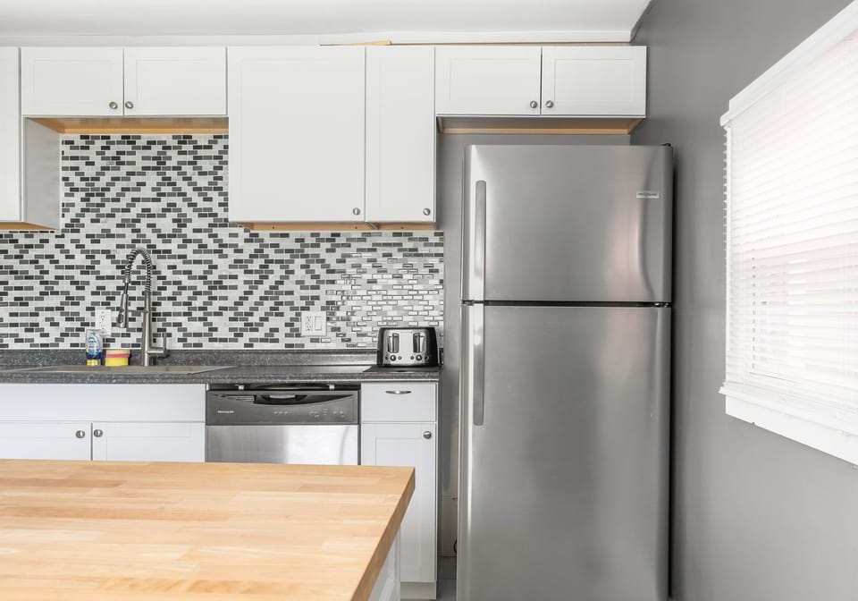 House, 2 Bedrooms, Non Smoking, Kitchen | Private kitchen
