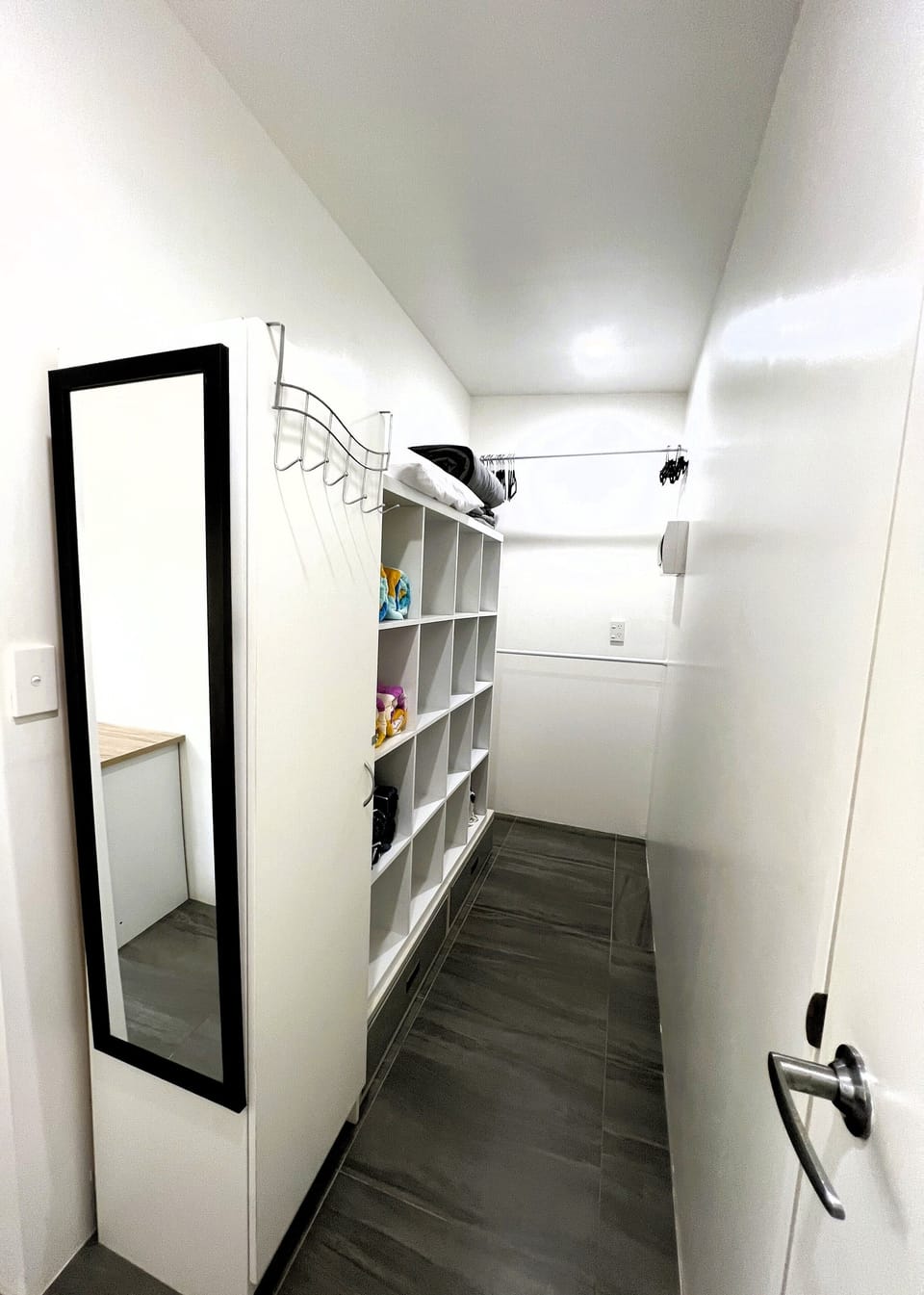 Deluxe House, 2 Bedrooms, Mountain View | Iron/ironing board, WiFi (free), bed sheets