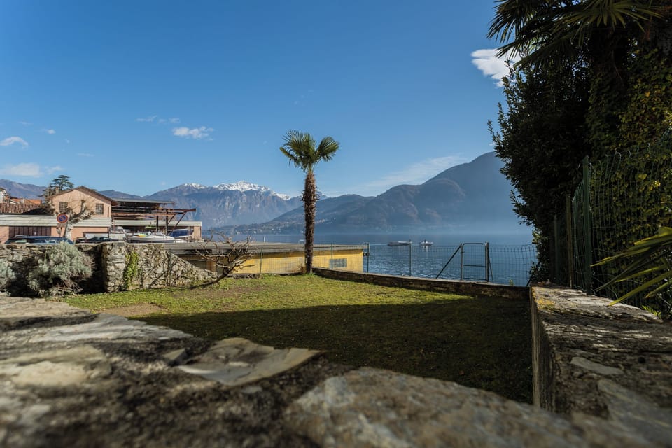 Apartment (2 Bedrooms) | Lake view