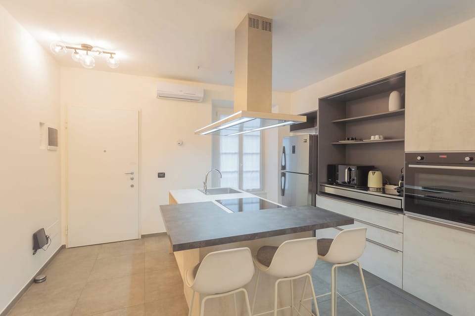 Apartment (1 Bedroom) | Private kitchen | Microwave, oven, espresso maker, electric kettle
