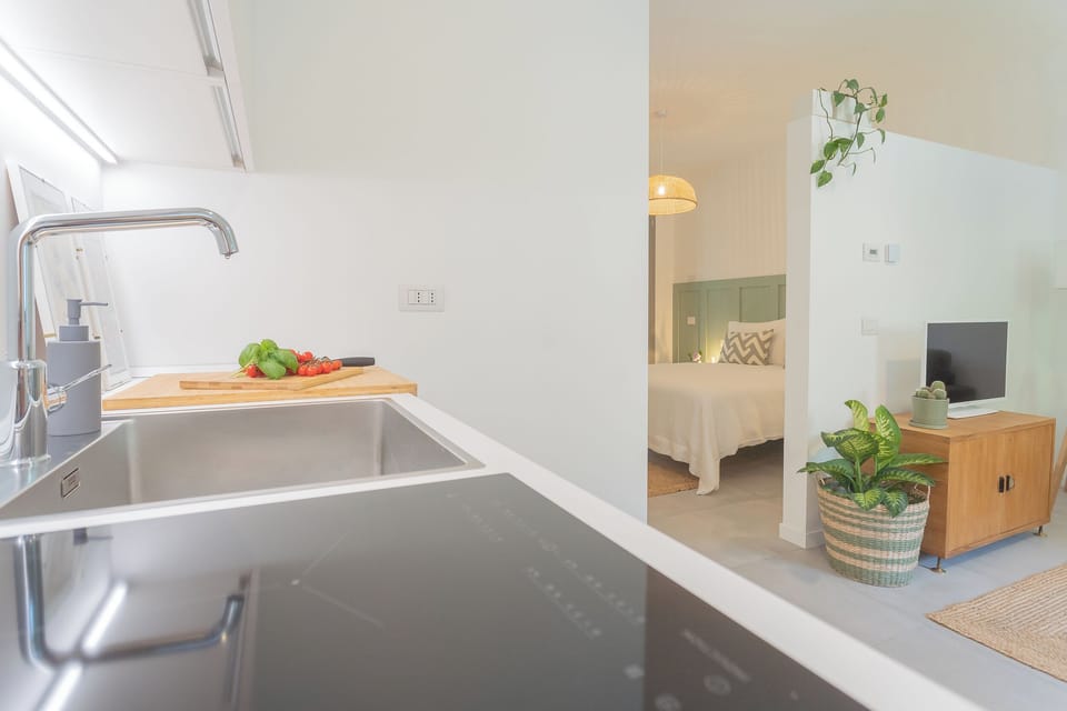 Private kitchenette