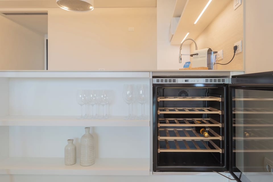 Apartment (1 Bedroom) | Private kitchen | Fridge, microwave, oven, espresso maker