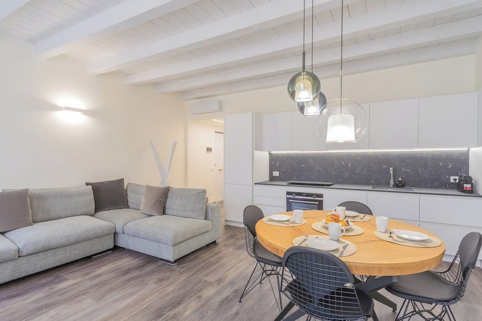 Apartment (1 Bedroom) | Living area