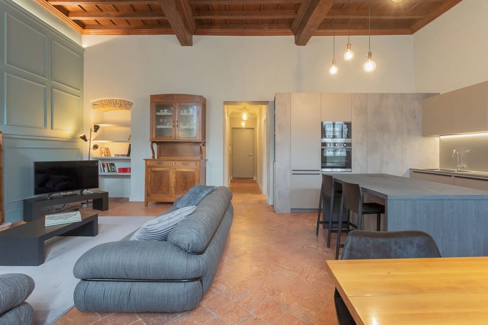 Apartment (2 Bedrooms) | Living area | TV