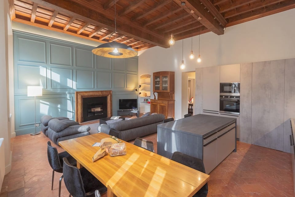 Apartment (2 Bedrooms) | Living area | TV