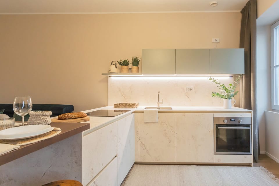 Apartment (1 Bedroom) | Private kitchen | Microwave, oven, espresso maker, electric kettle