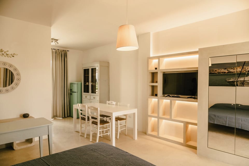 Comfort Studio, Pool View | Free WiFi