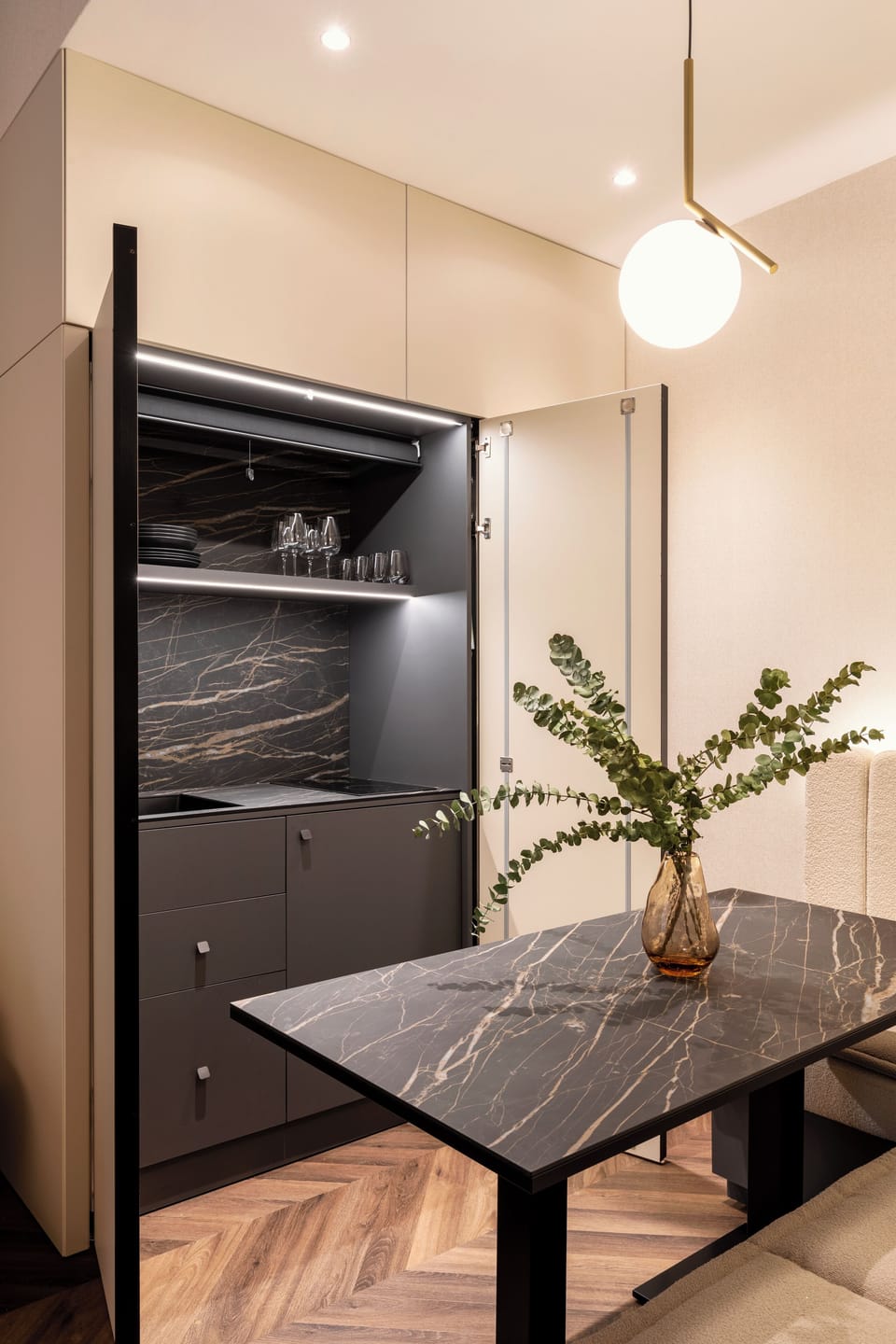 Private kitchen