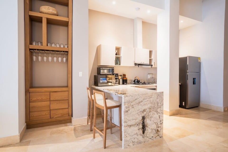 Luxury House | Private kitchen | Toaster