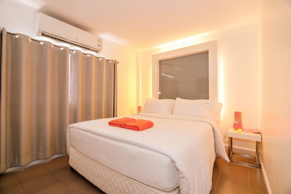 Standard Double Room | Desk, WiFi (free), bed sheets