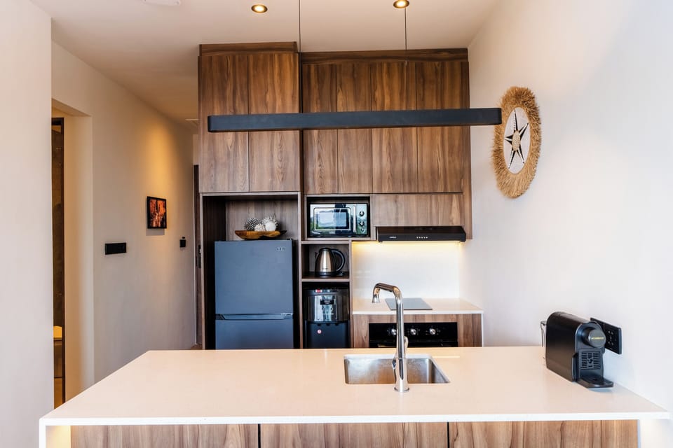 Family Apartment, 2 Bedrooms, Kitchen, City View | Private kitchen | Microwave, oven, coffee/tea maker, highchair