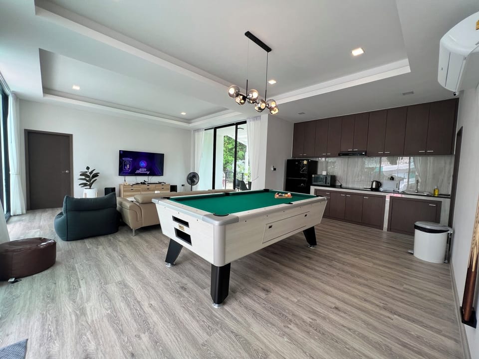Villa | Microwave