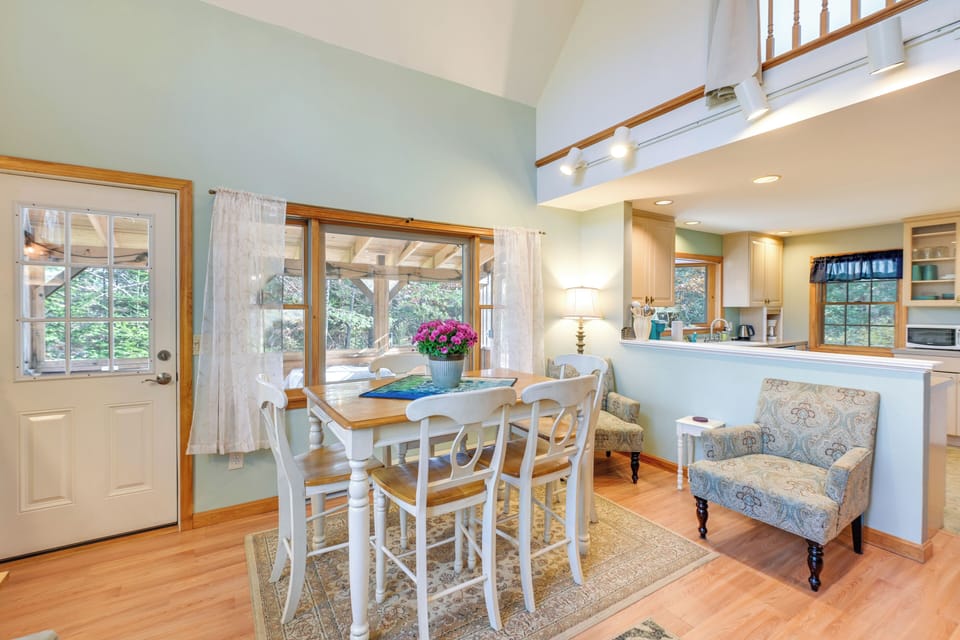 Cottage (2 Bedrooms) | Interior