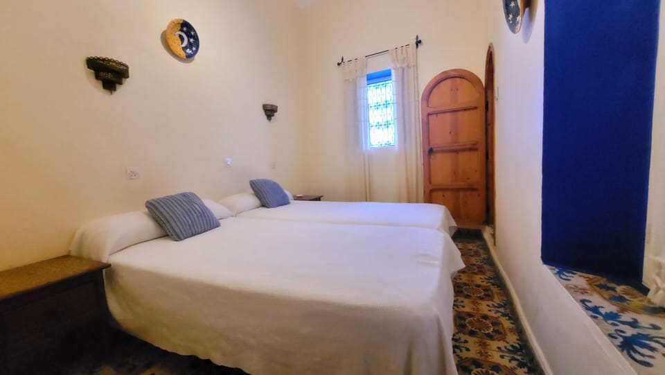 Standard Twin Room, City View