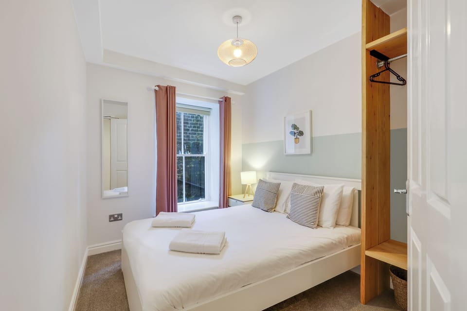 Earl Grey - North East Escapes Apartment in Alnwick