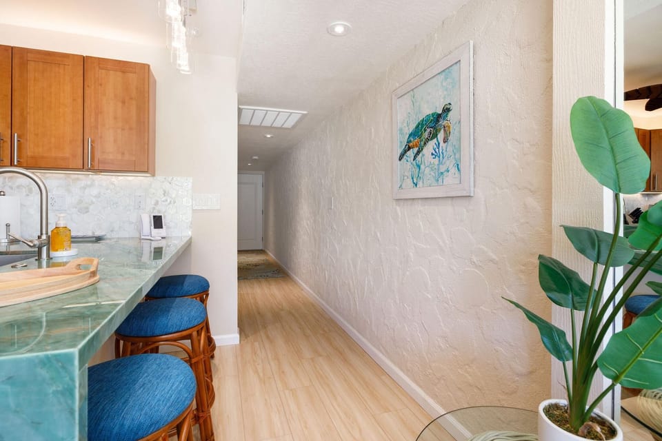 Condo, 1 Queen Bed (Casa De Emdeko 134) | Private kitchen