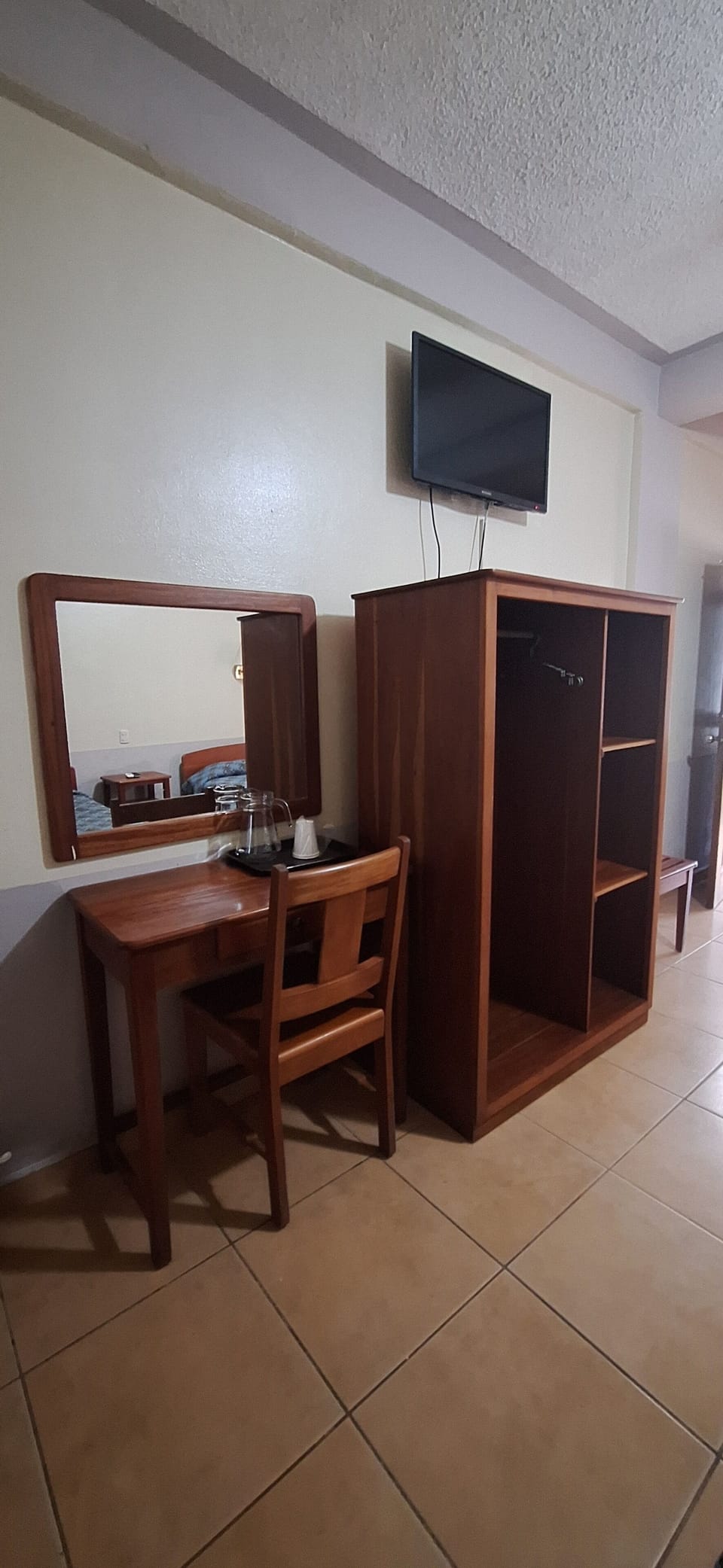 Comfort Double Room | Desk, laptop workspace, blackout drapes, WiFi (free)