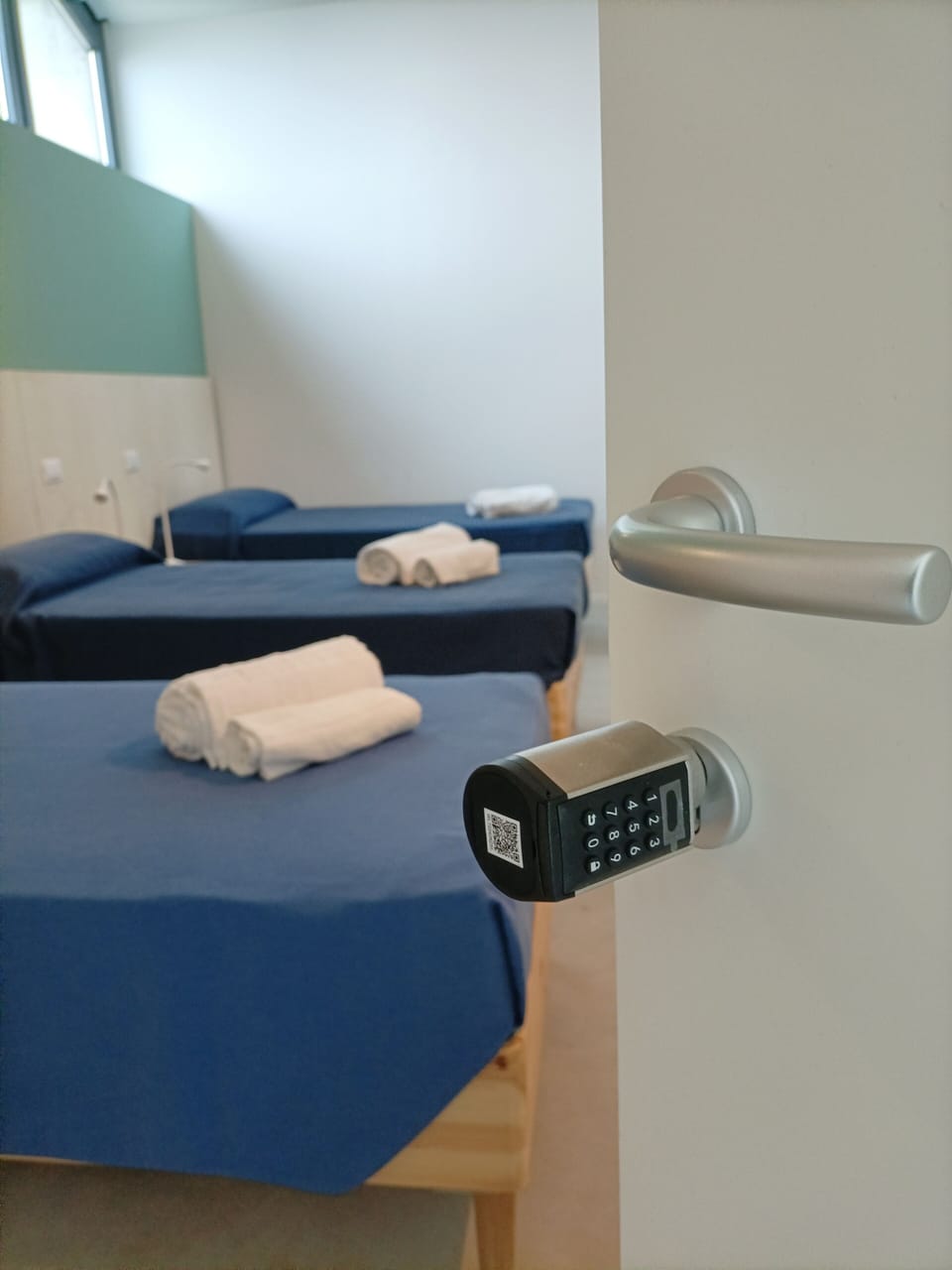 Classic Triple Room | Free WiFi
