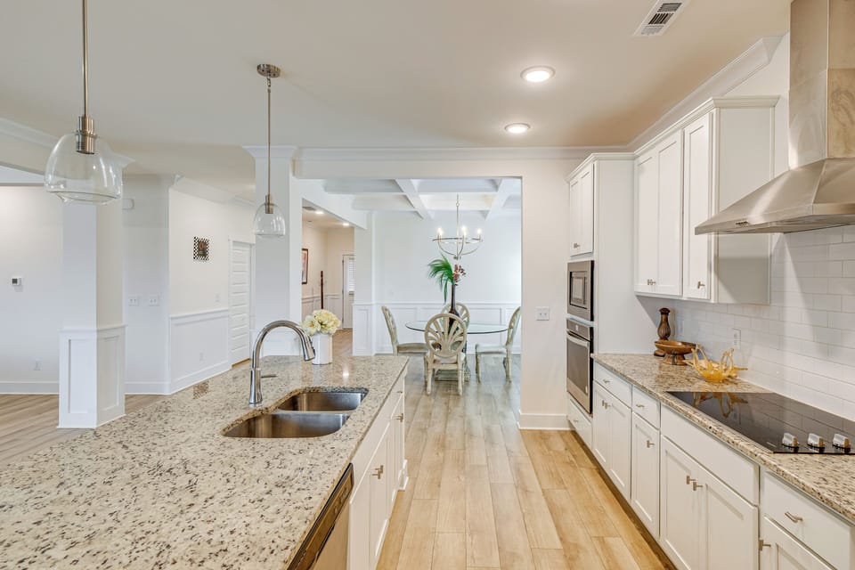 House (4 Bedrooms) | Interior