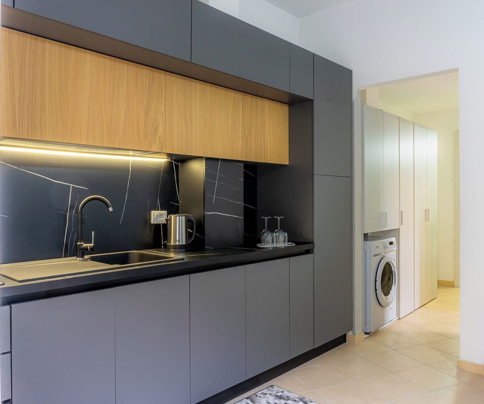Apartment | Private kitchen | Full-size fridge, microwave, oven, stovetop