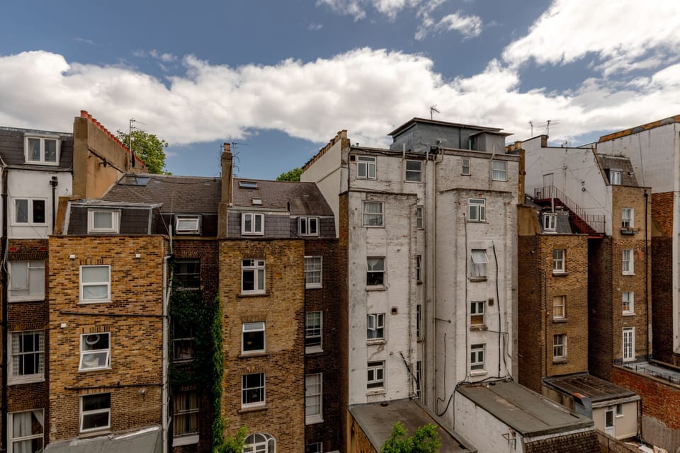 Basic Studio, Private Bathroom | Iron/ironing board