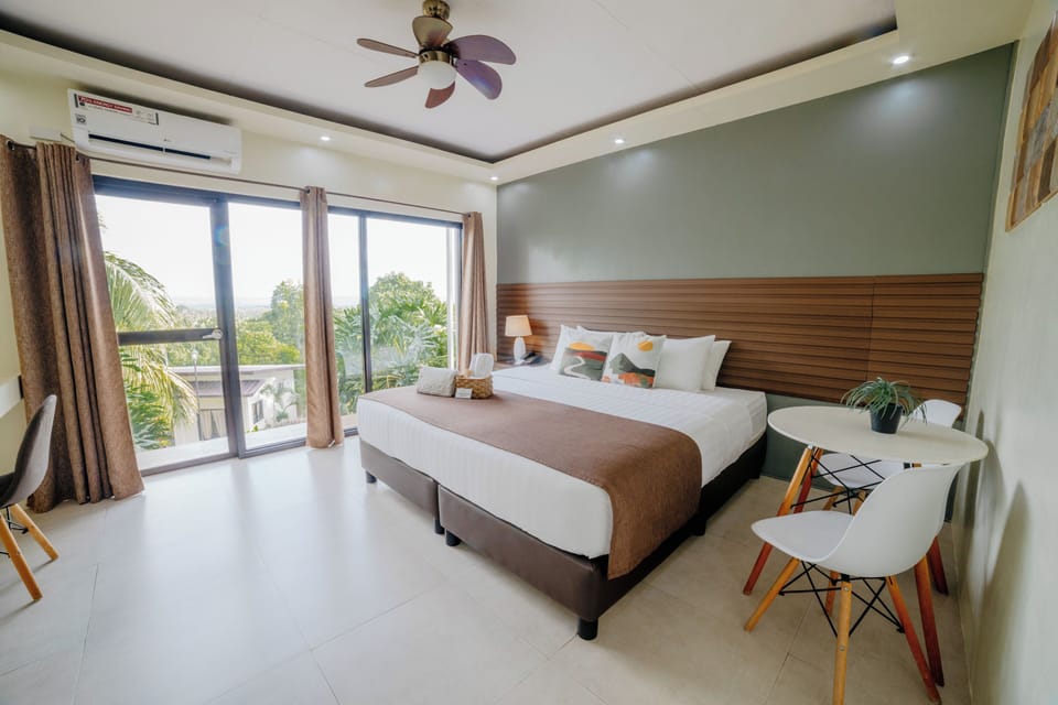 Deluxe Room, Mountain View | Premium bedding, Tempur-Pedic beds, minibar, individually decorated