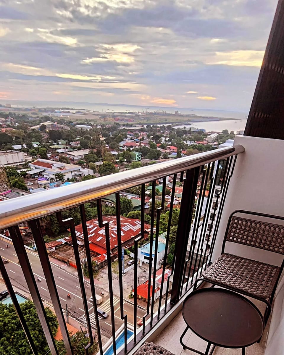 Comfort Studio, Non Smoking, City View | Balcony