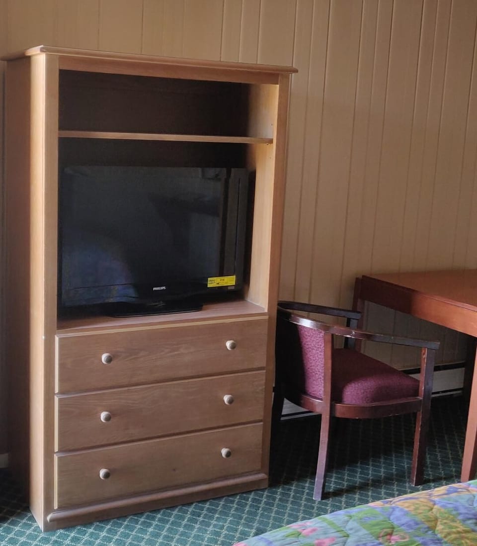 Standard Room, 1 Bedroom | Desk, free WiFi, bed sheets