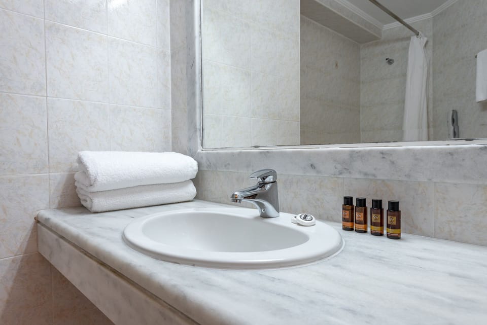 Hair dryer, towels