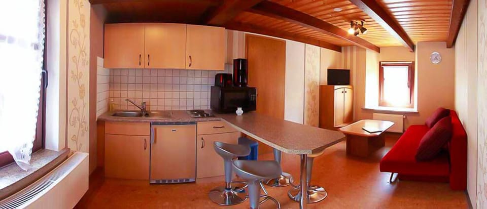 Apartment, 1 Bedroom | Private kitchen