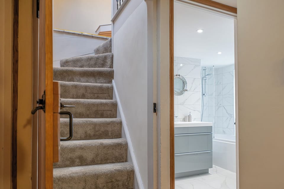 Eilmers Cottage Lovely 4BD in Malmesbury House in Cotswold District