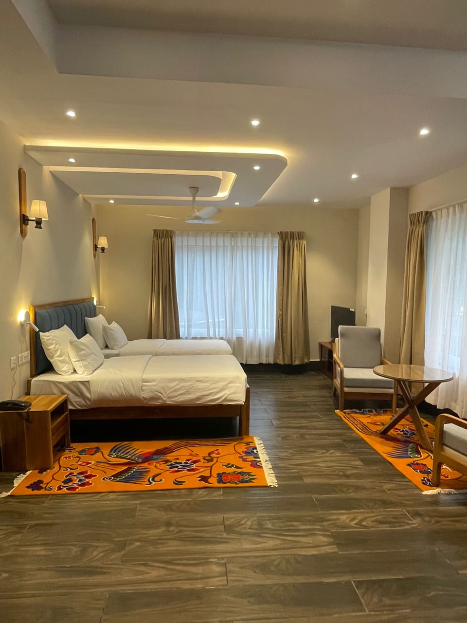Luxury Studio Suite, Balcony, Hill View | Premium bedding, minibar, in-room safe, blackout drapes