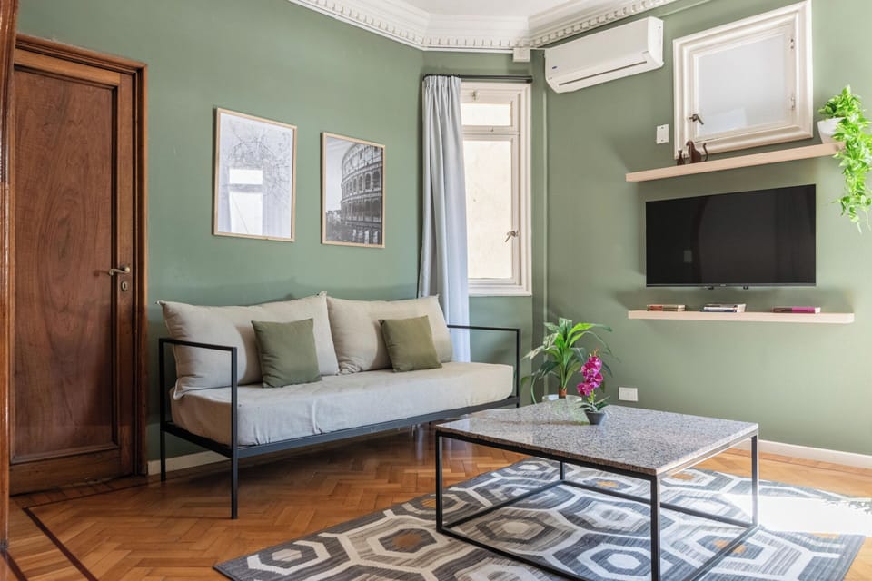 Apartment, 2 Bedrooms | Living area