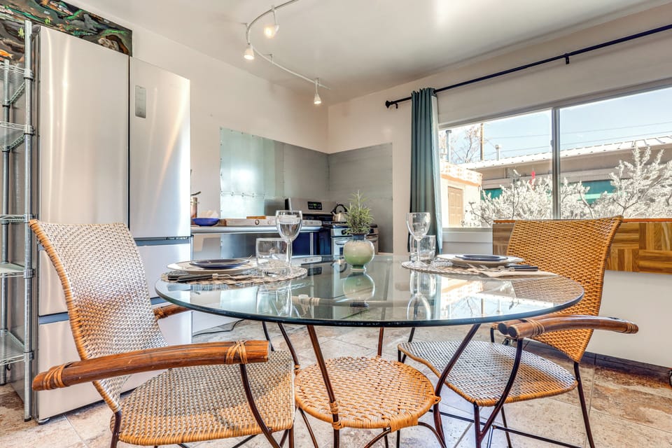 Apartment (0 Bedroom) | Interior