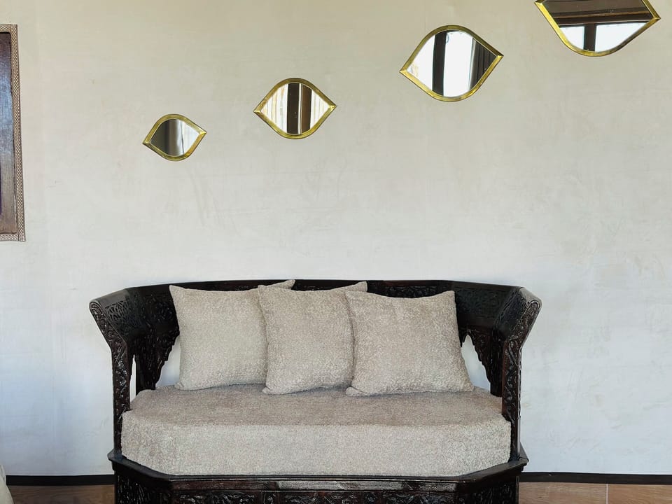 Superior Suite | 1 bedroom, in-room safe