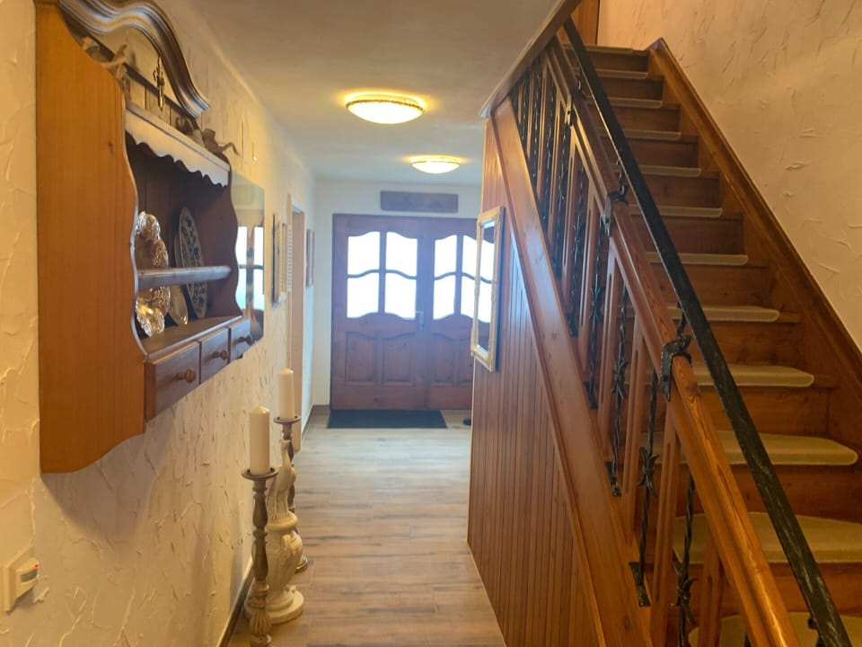House | Reception