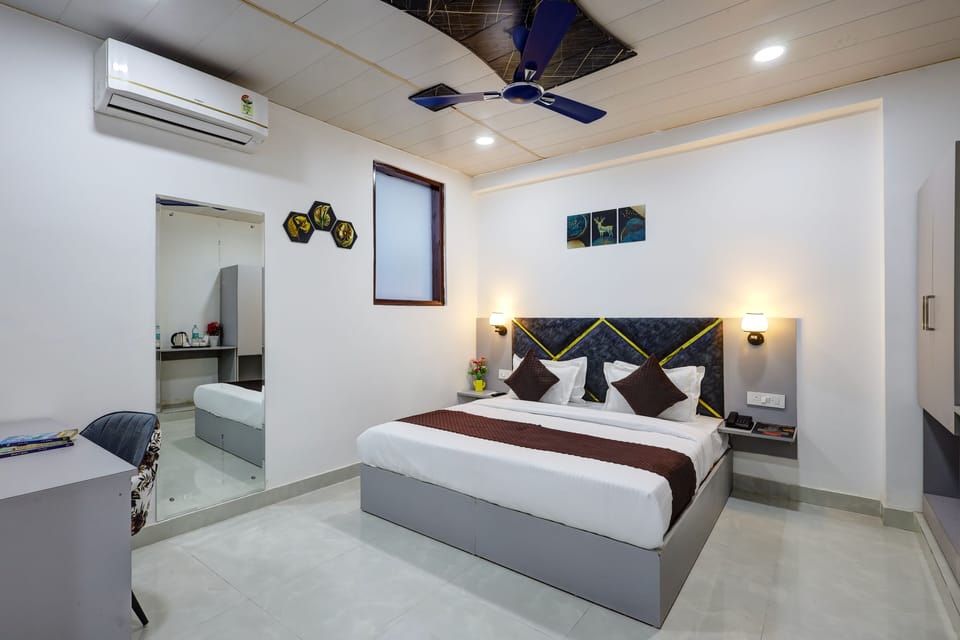Deluxe Room | Soundproofing, free WiFi, bed sheets
