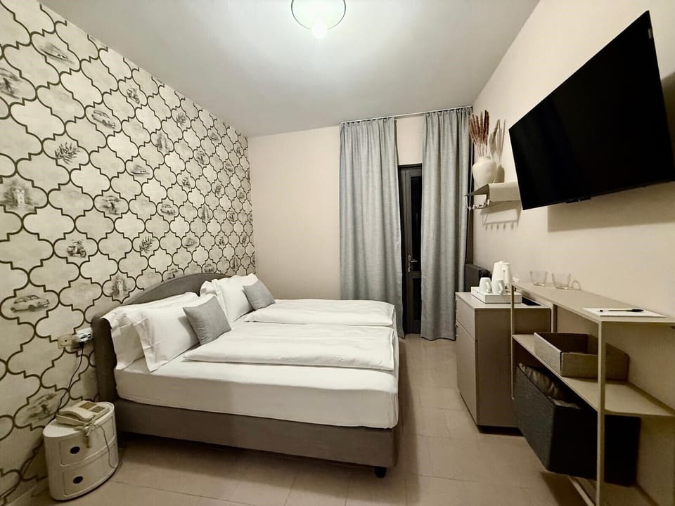 Minibar, in-room safe, blackout drapes, iron/ironing board