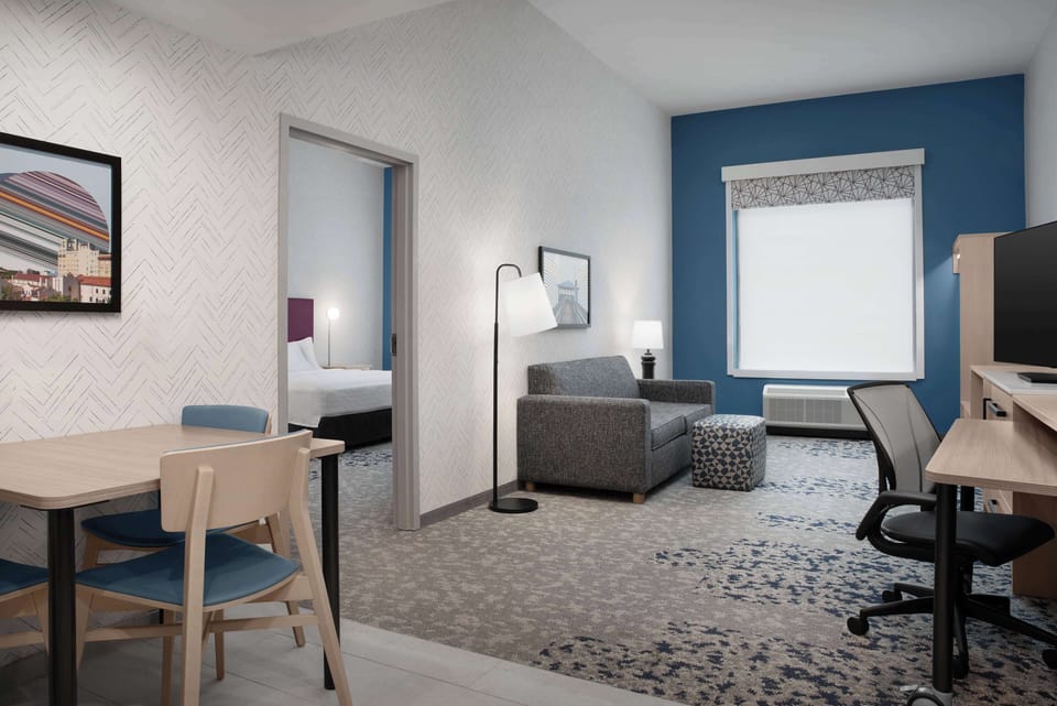 Suite, 1 Bedroom | Living area | 42-inch Smart TV with cable channels