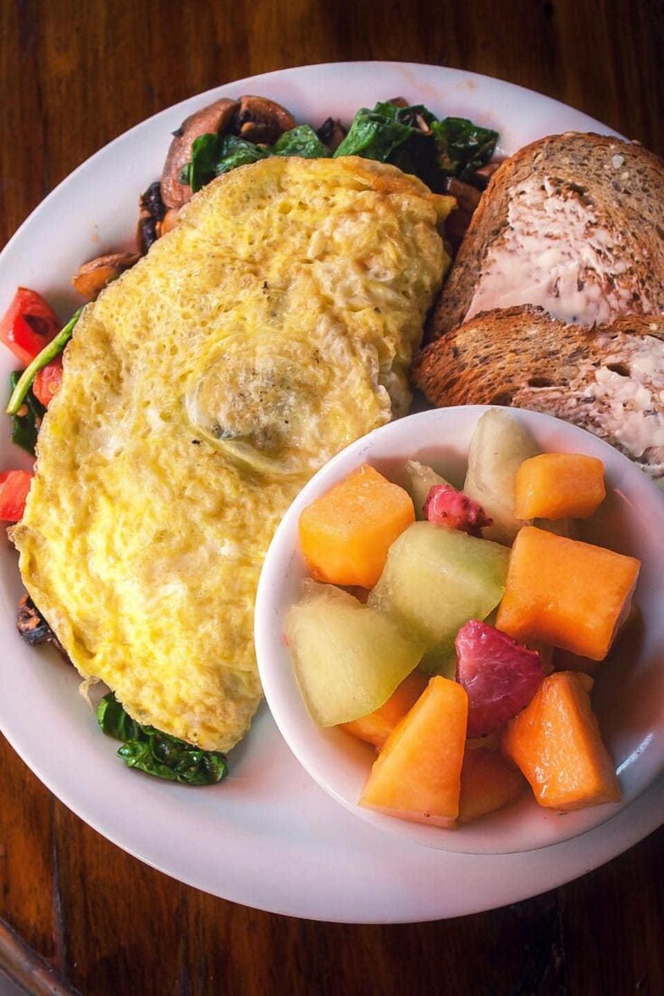 Cooked-to-order breakfast for a fee on weekends